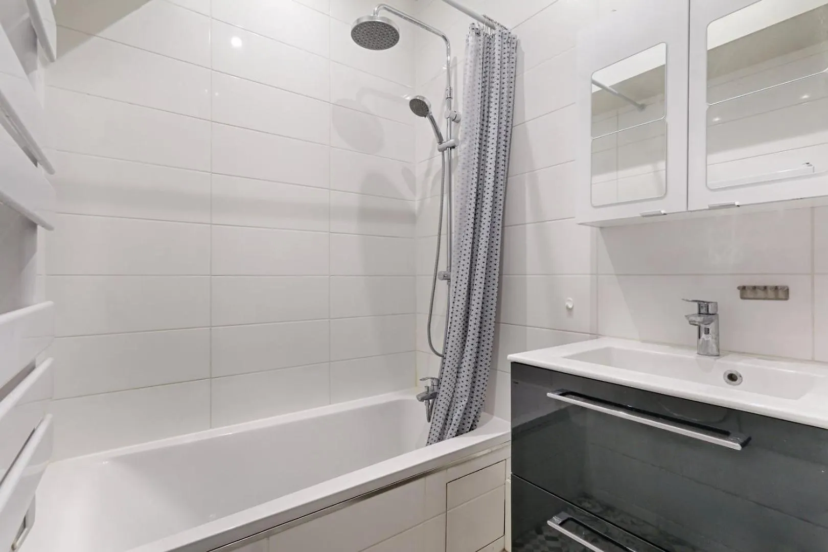 Residor - Charmant Appartement 5P Europe Paris 0*,  France